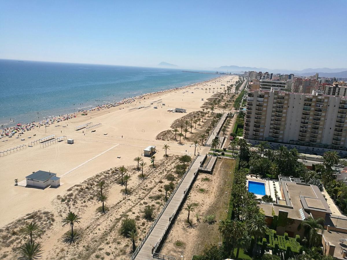 Ag Arena Suite Premium Gandia Bagian luar foto